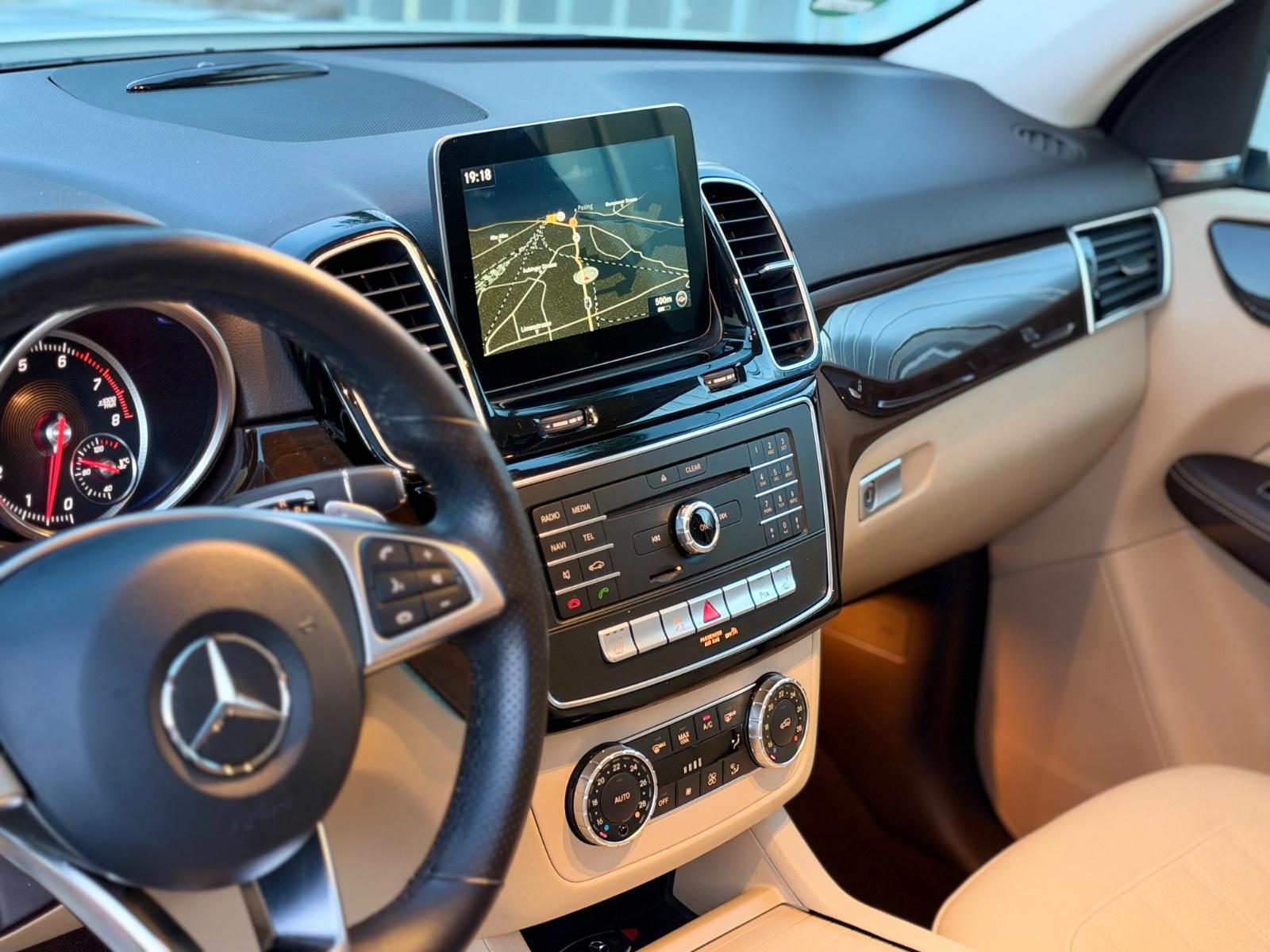 Mercedes-Benz GLE 350 4MATIC AMG/360°/ACC/SCHIEBE-D/MEMORY