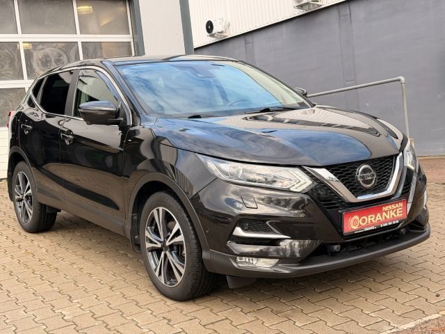 Fahrzeugabbildung Nissan Qashqai 1,3 DIG-T N-Connecta Automatic*ProPilot*
