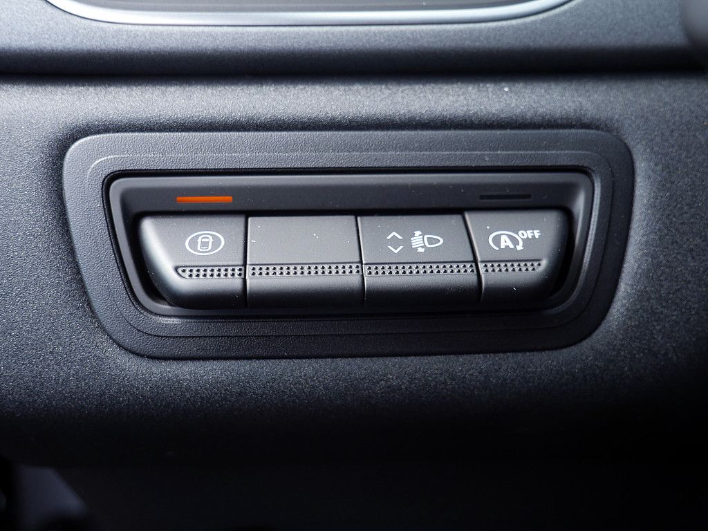 Fahrzeugabbildung Renault Captur Techno TCe 140 Mild Hybrid