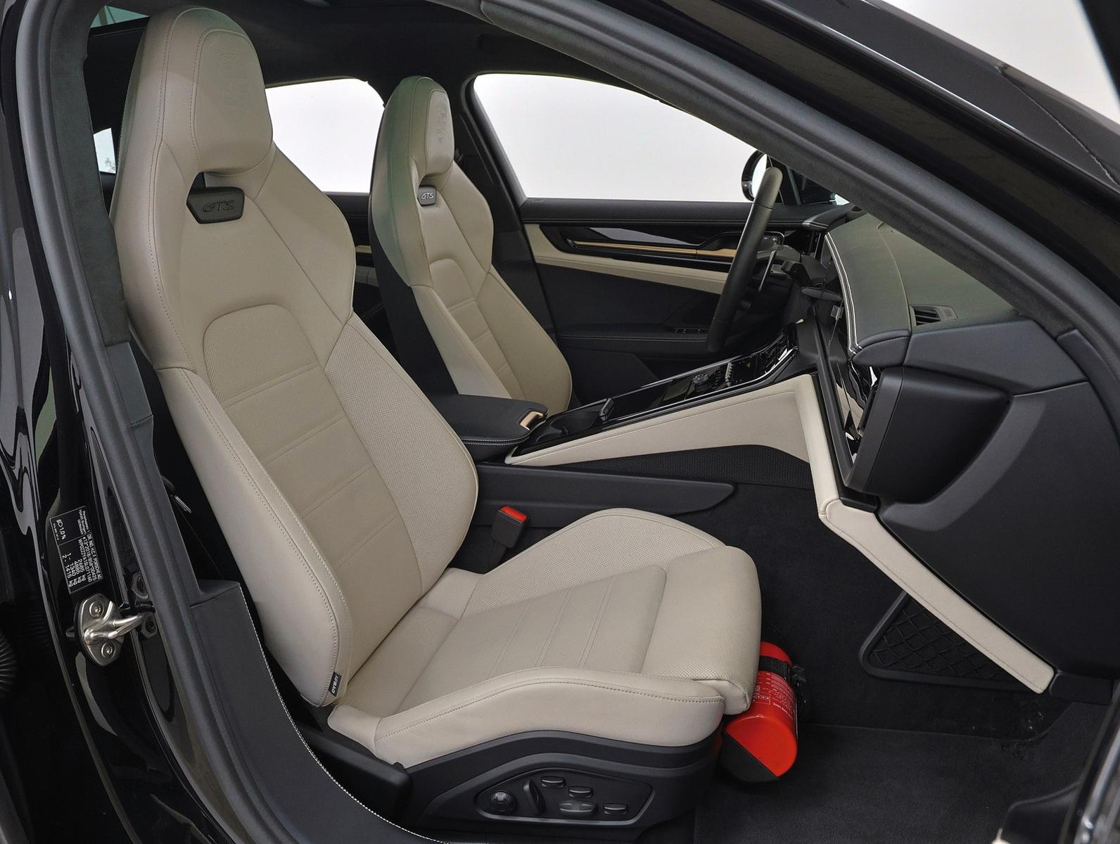 Porsche Panamera GTS / 140 000€ netto!