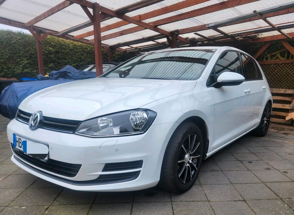 Image of Volkswagen Golf
