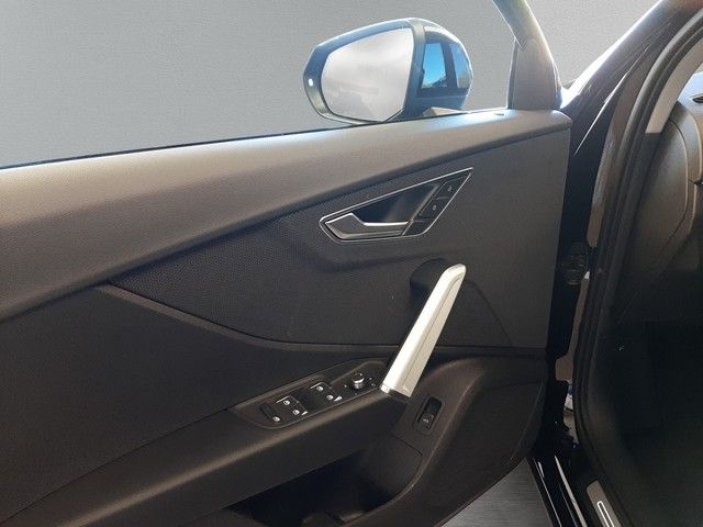 Fahrzeugabbildung Audi Q2 advanced 35TFSI S-tronic Navi AHK 18" eleHeck