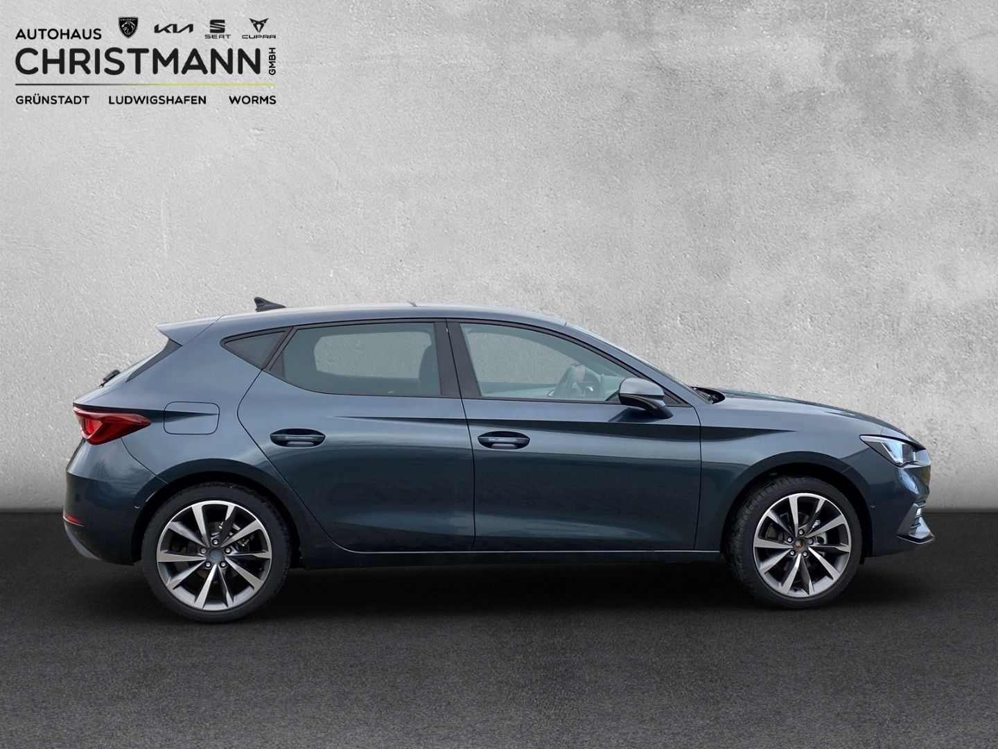 Fahrzeugabbildung SEAT Leon 1.5 eTSI 110 kW FR*NAVI*SHZ*Beats*PDC*CAM*