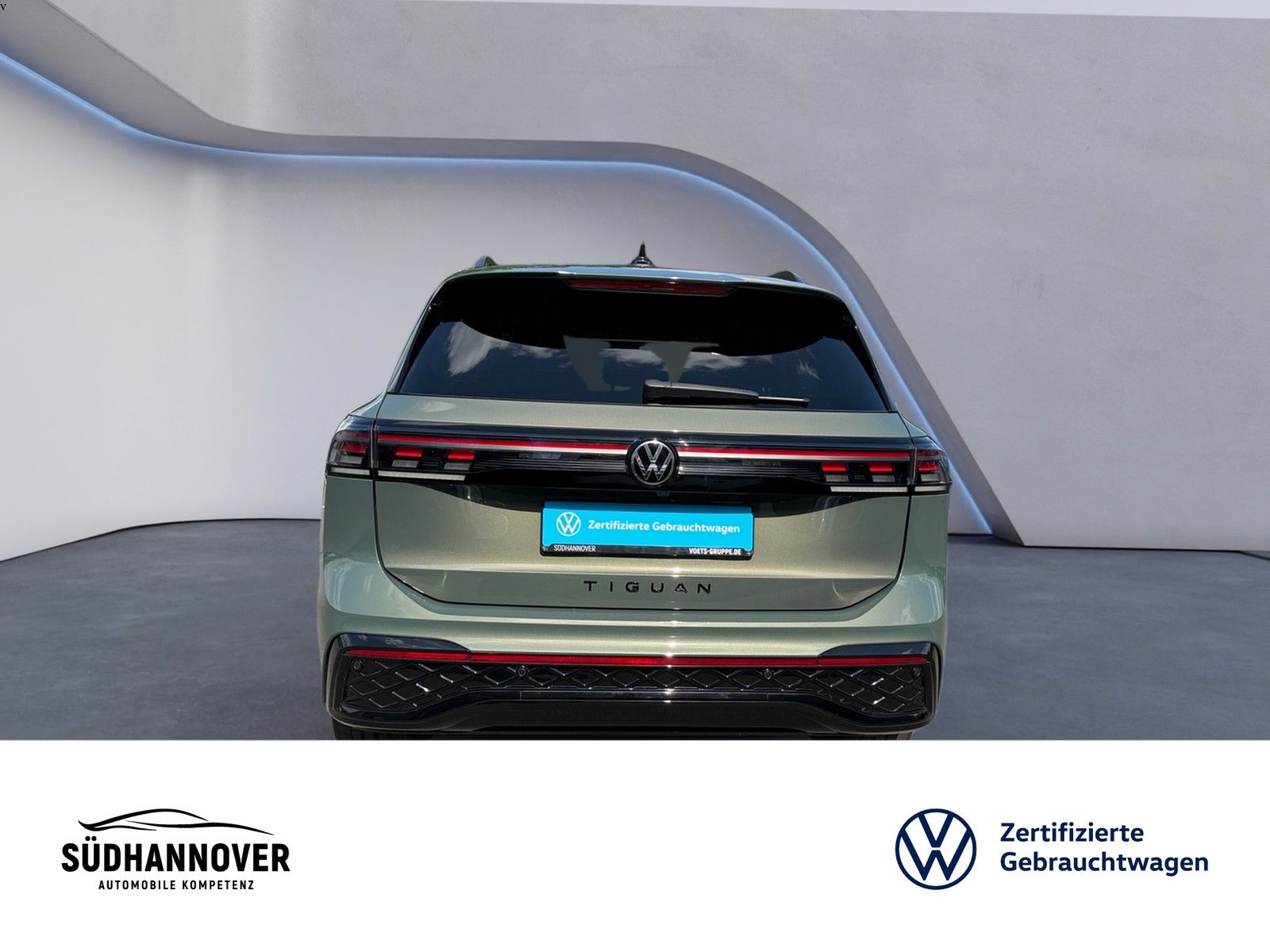 Volkswagen Tiguan R-Line 2.0 TSI DSG ACC AHK AREA VIEW PANO foto 5