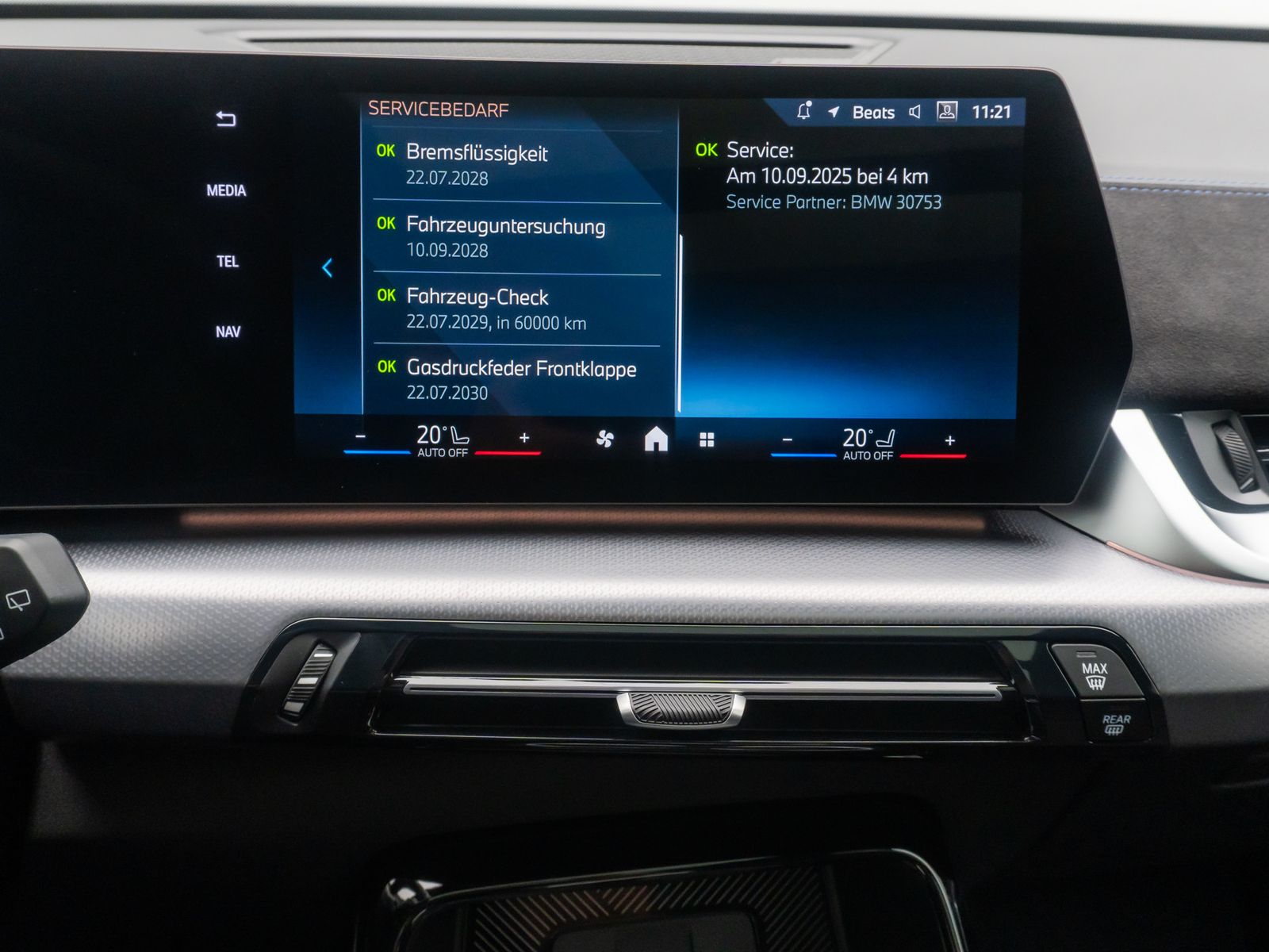 Fahrzeugabbildung BMW X1 xD25e M Sport H/K Kamera Panorama DAB Memory