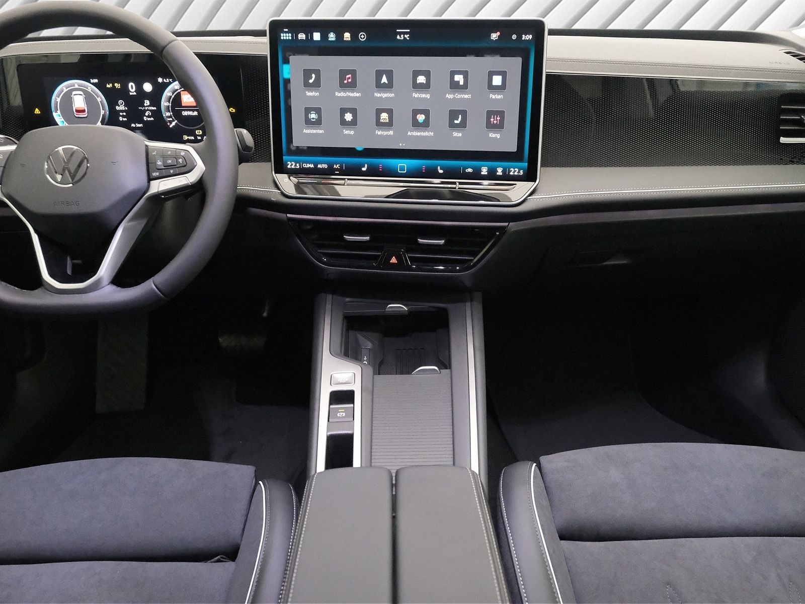 Volkswagen Passat Variant - Bild 12