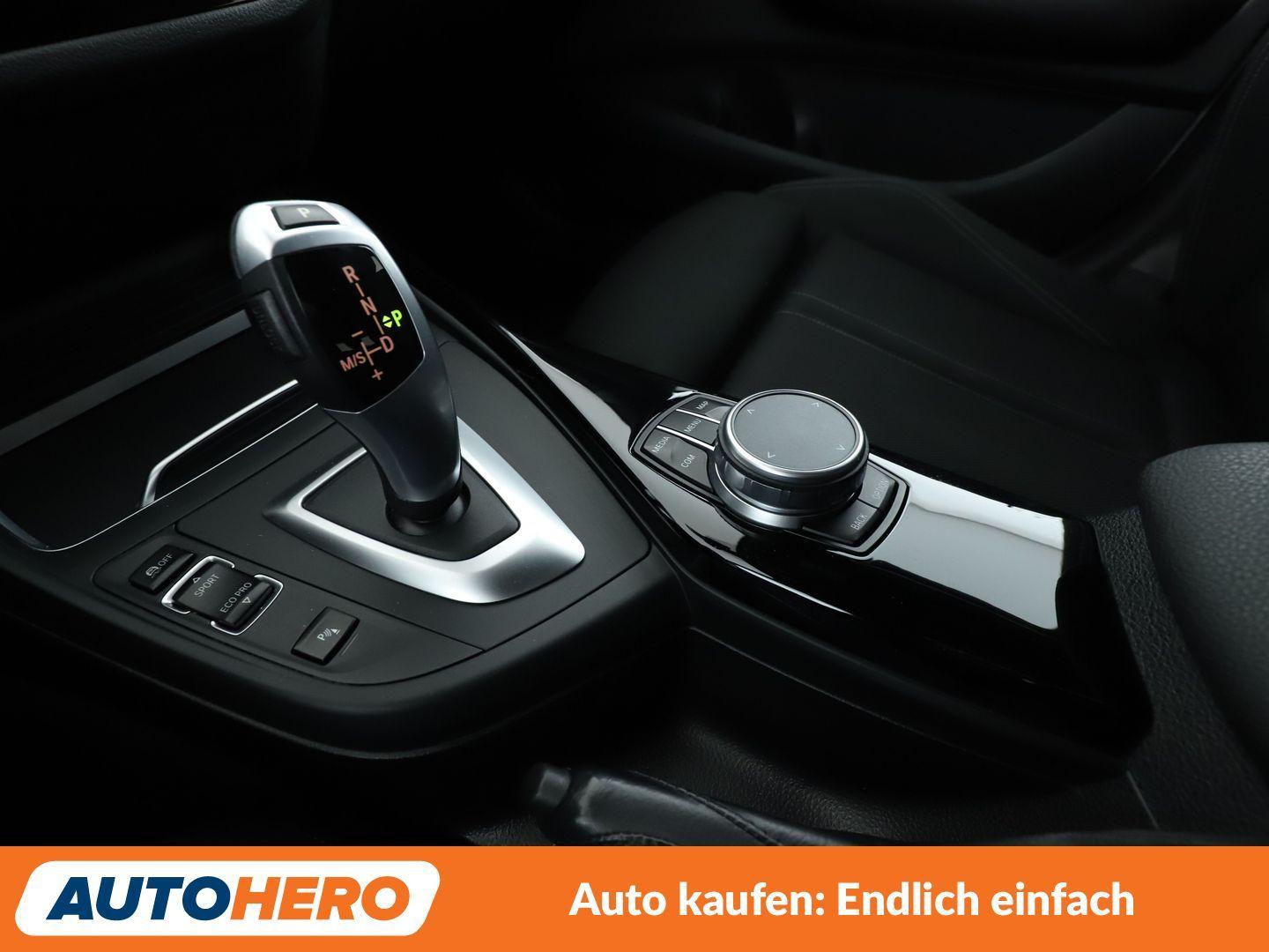 BMW 118i Edition Sport Line Shadow Aut.*NAVI*LED*PDC
