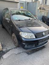 Fiat Punto 188 1,2 8 v - Fiat Punto 188 mit Benzin-Antrieb