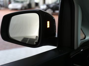 Volkswagen Caddy 2.0TDI DSG STYLE NAV PRO STANDHZG AHK 5J