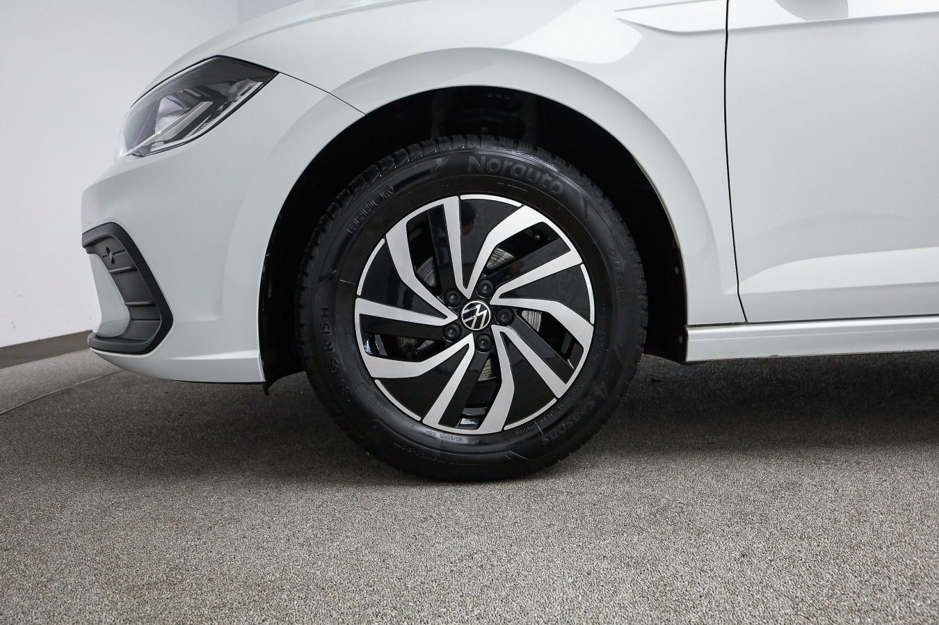 Volkswagen Polo - Bild 9