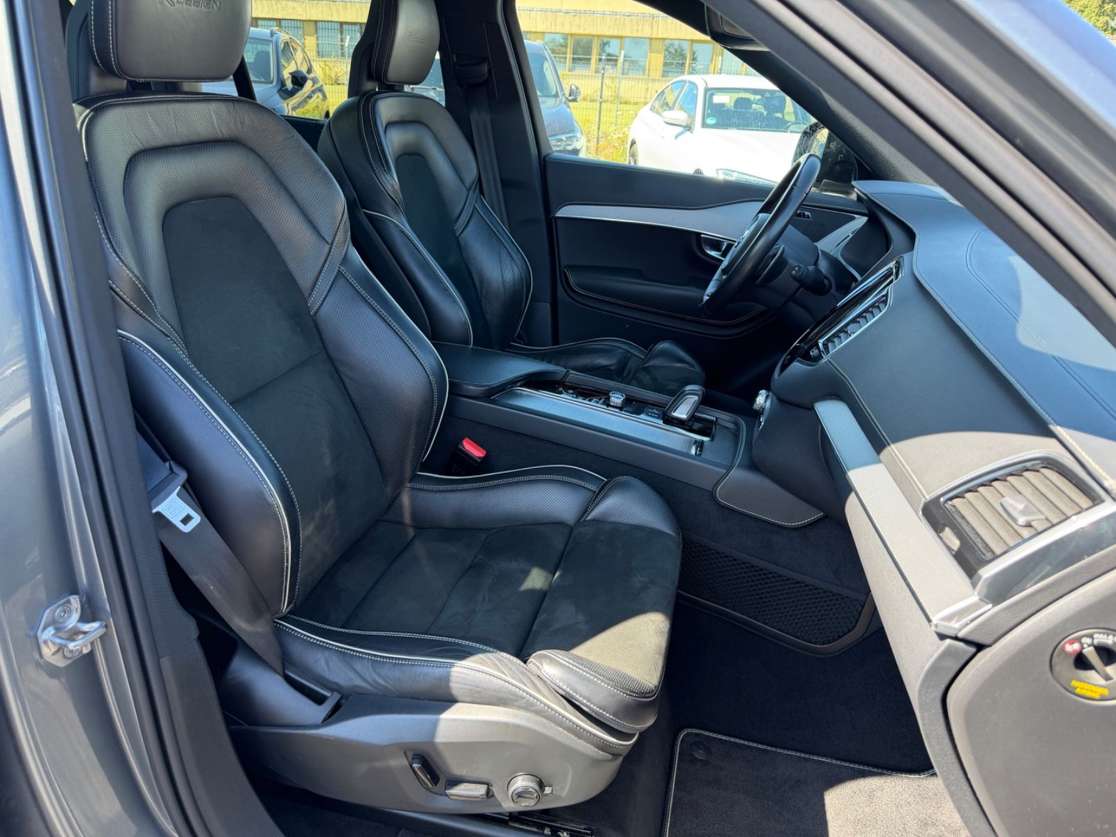 Volvo XC90 R Design AWD Pano Memory Kamera foto 16