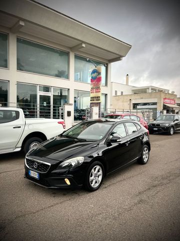 Volvo V40 D2 1.6 Summum