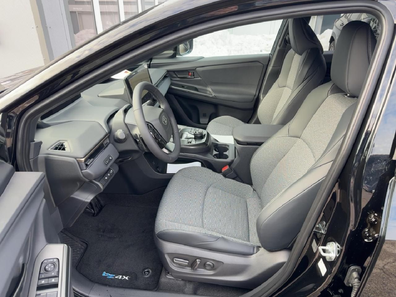 Fahrzeugabbildung Toyota bZ4X FWD Teamplayer PDC+ACC+SHZ+LED+NAVI