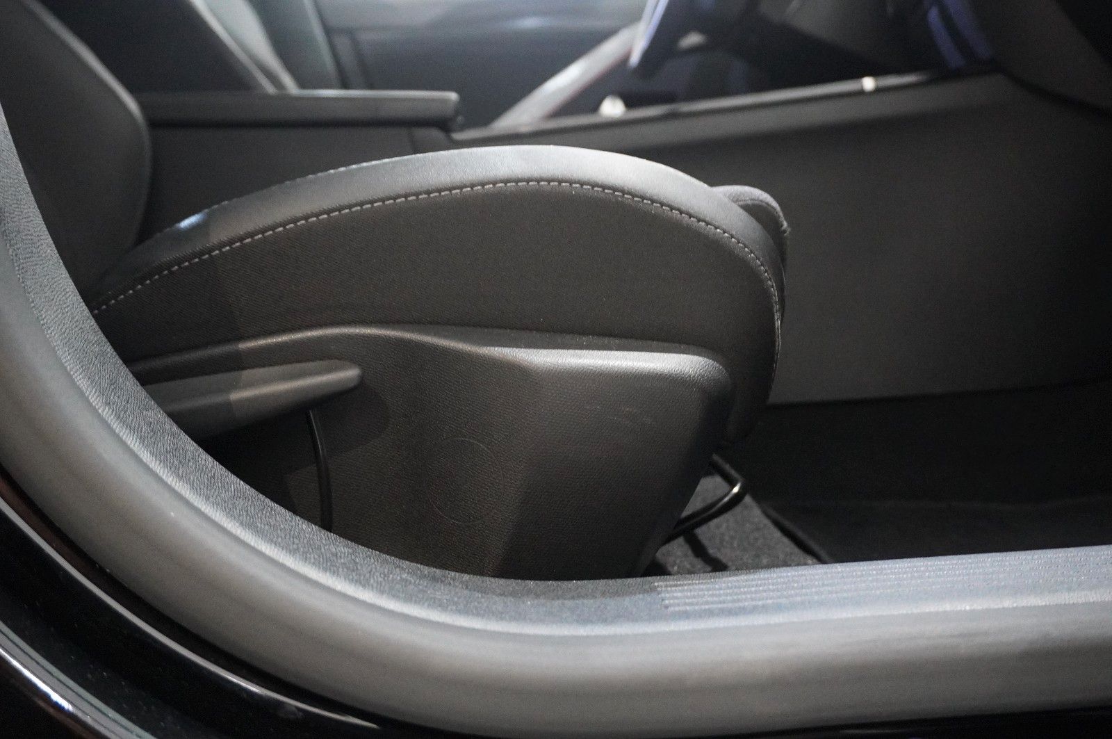 Fahrzeugabbildung Opel Astra ST 1.2T GS LINE NAVI/LED/360°/SH/SPORT/DAB
