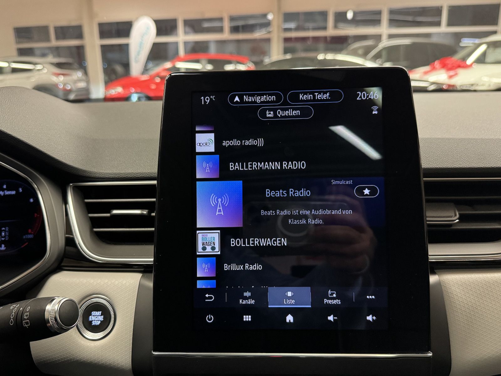 Fahrzeugabbildung Renault Captur Edition One/LED/BOSE/Leder/DAB/Navi/ACC