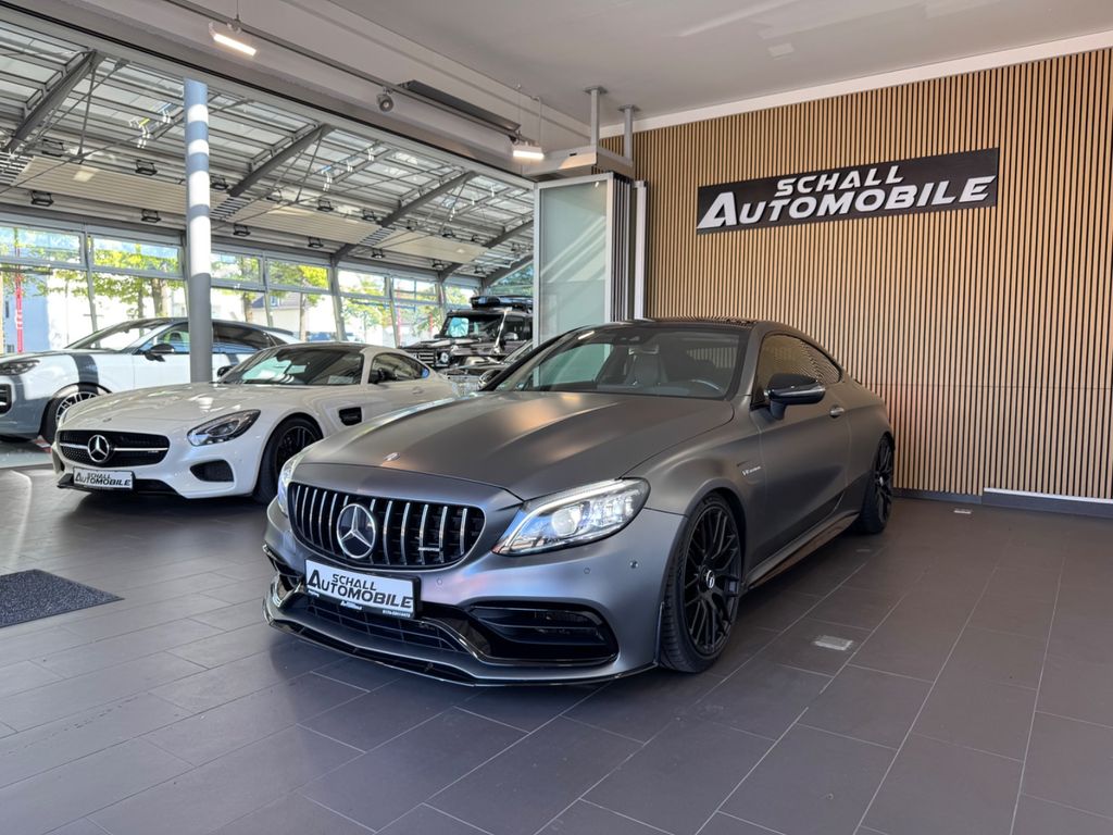 Image of Mercedes-Benz C 63 AMG