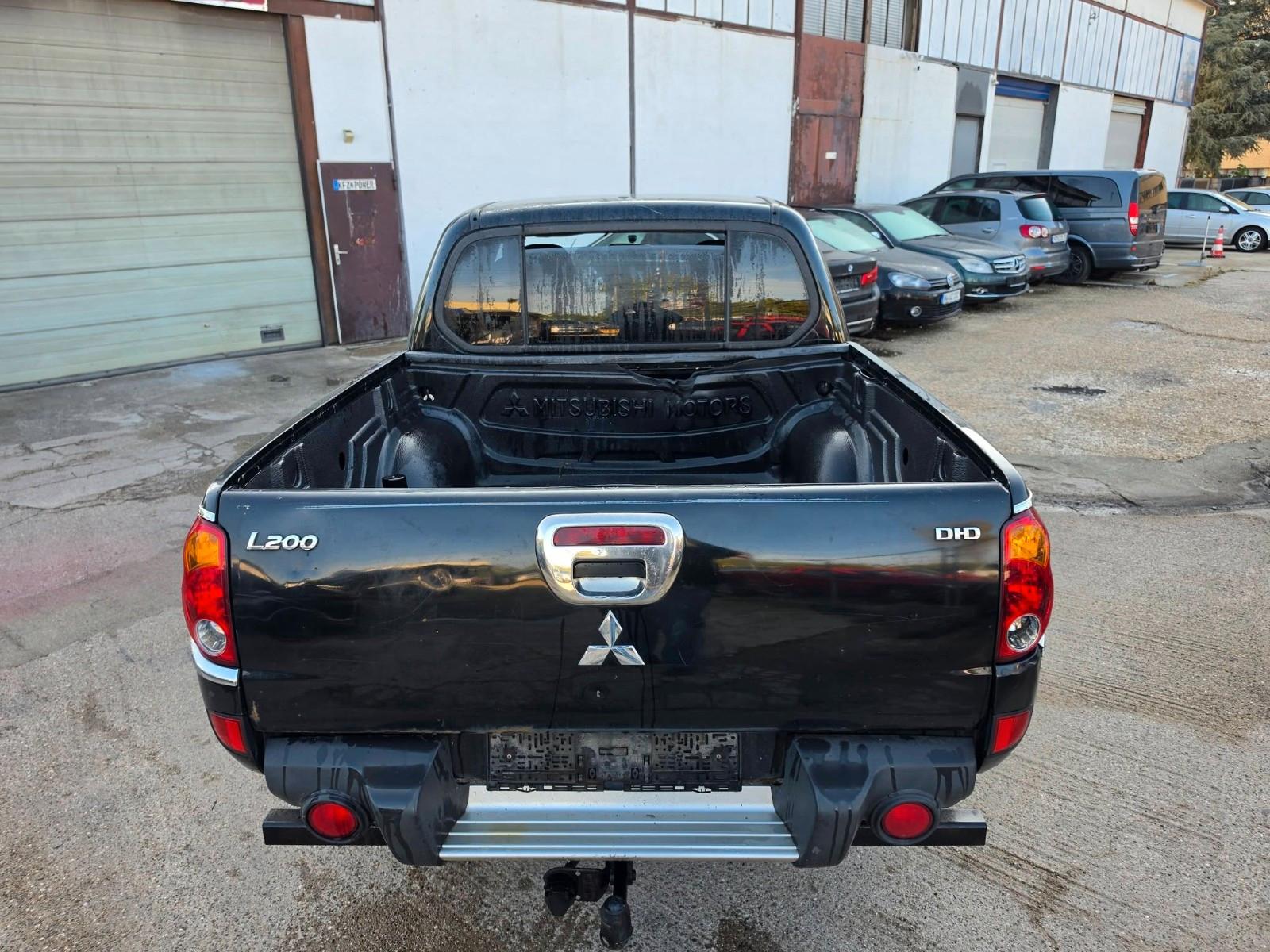 Mitsubishi L200 2.5Di-D Intense Doppelkabine 4WD
