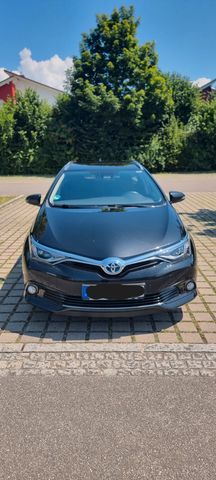 Toyota Auris Touring Sports Touring Sports Hybrid 1... 