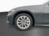 BMW 330 - Vorschau Bild 17