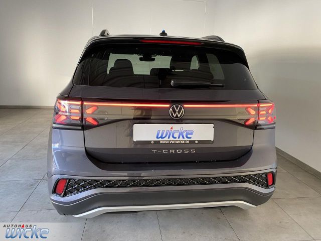 T-Cross 1.0 TSI DSG R-Line NAVI KLIMA REAR VIEW