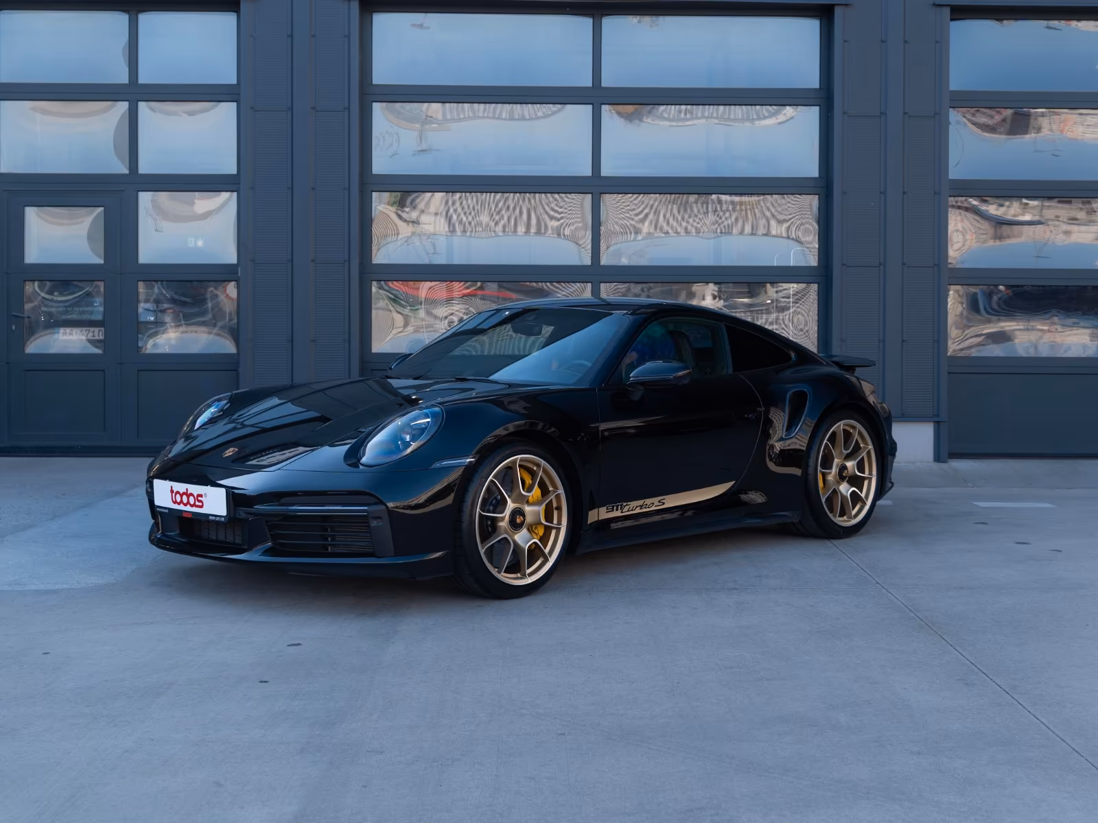 Porsche 911 Turbo S*Lift*Matrix*Bose*Exhaust*360°