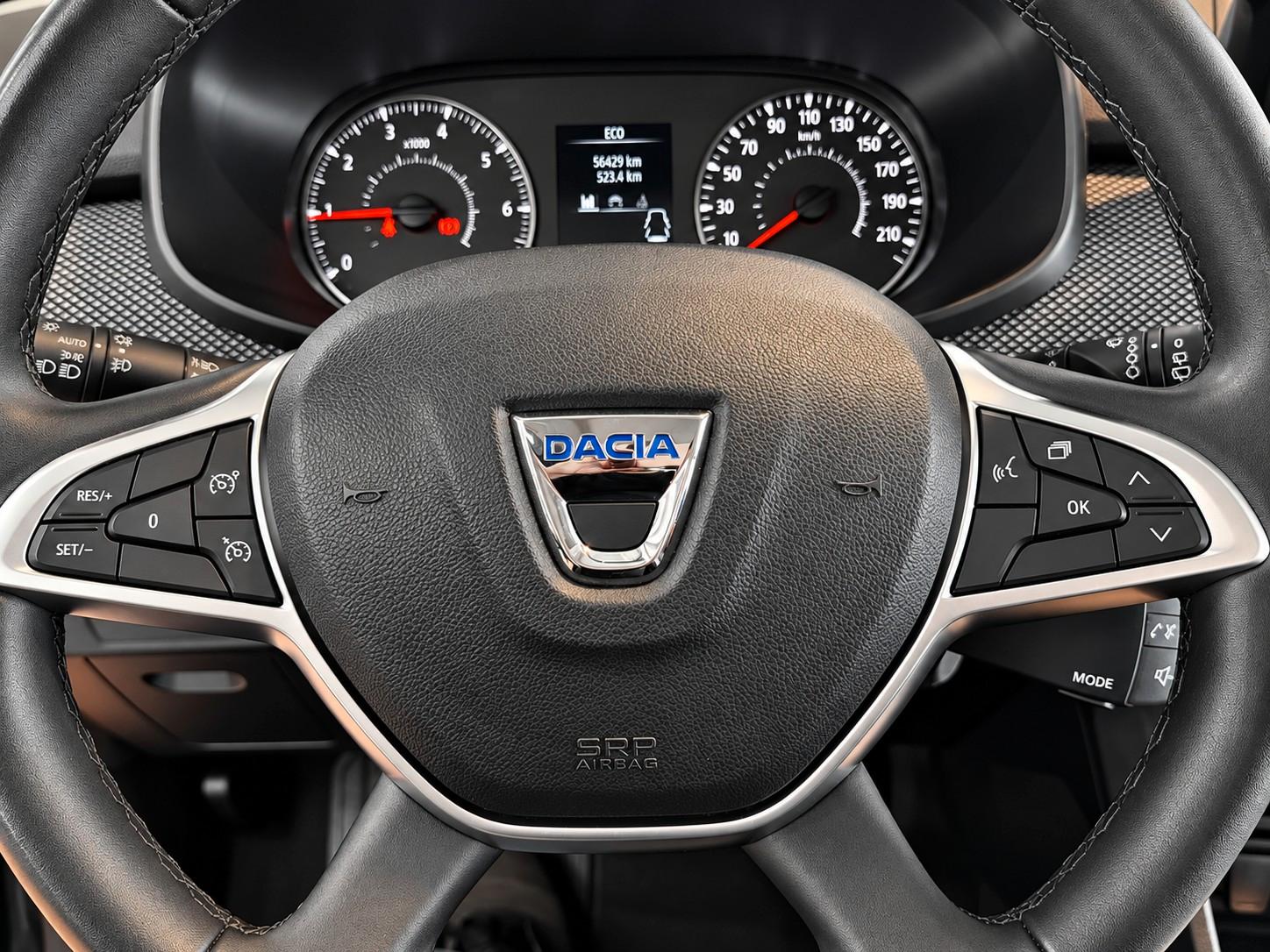 Dacia Sandero III Stepway 1. HAND LED AHK KAM CARPLAY