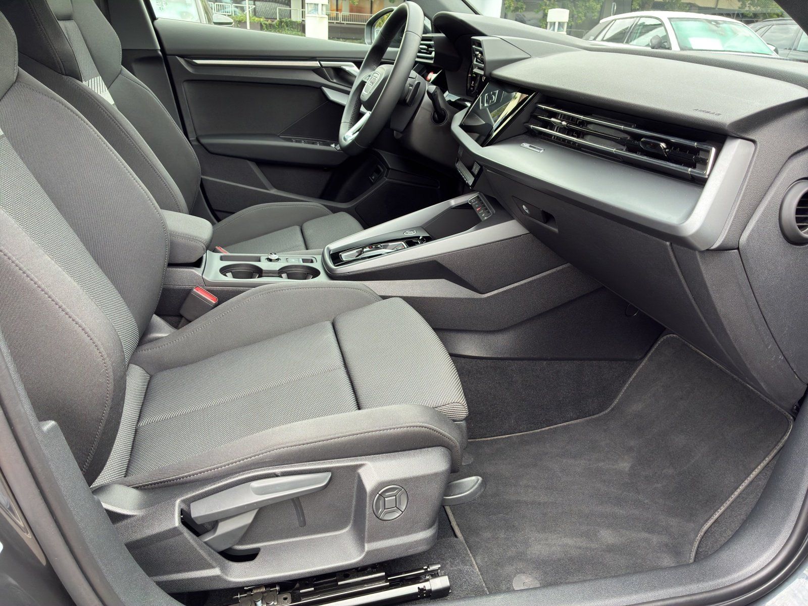 Fahrzeugabbildung Audi A3 Sportback 40 TFSI Kamera,LED,Matrix,Navi,PDC