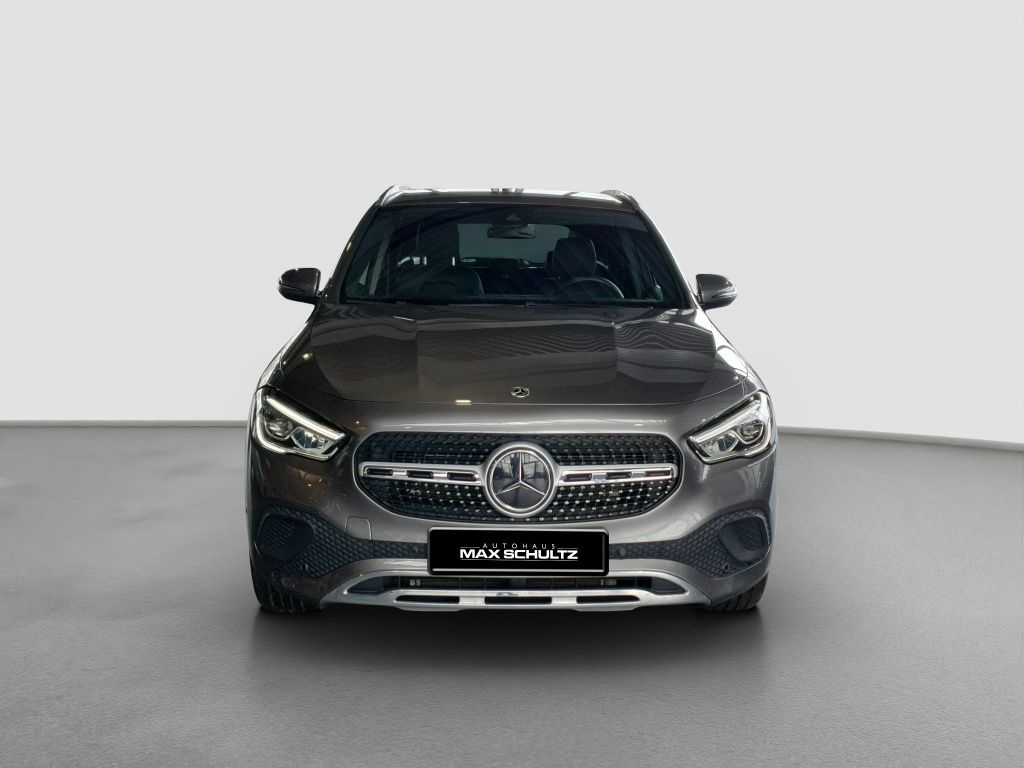 Fahrzeugabbildung Mercedes-Benz GLA 200 el.Heckklappe*AHK*Sitzheizung*Kamera*LED