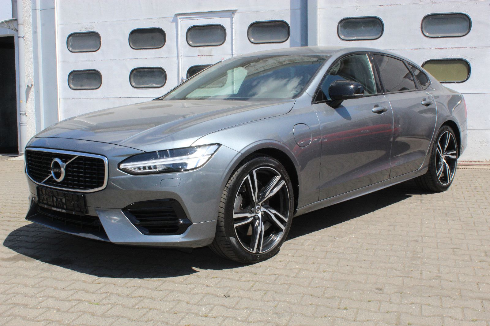 Volvo S90 Lim. R Design Plug-In Hybrid AWD imagem 3