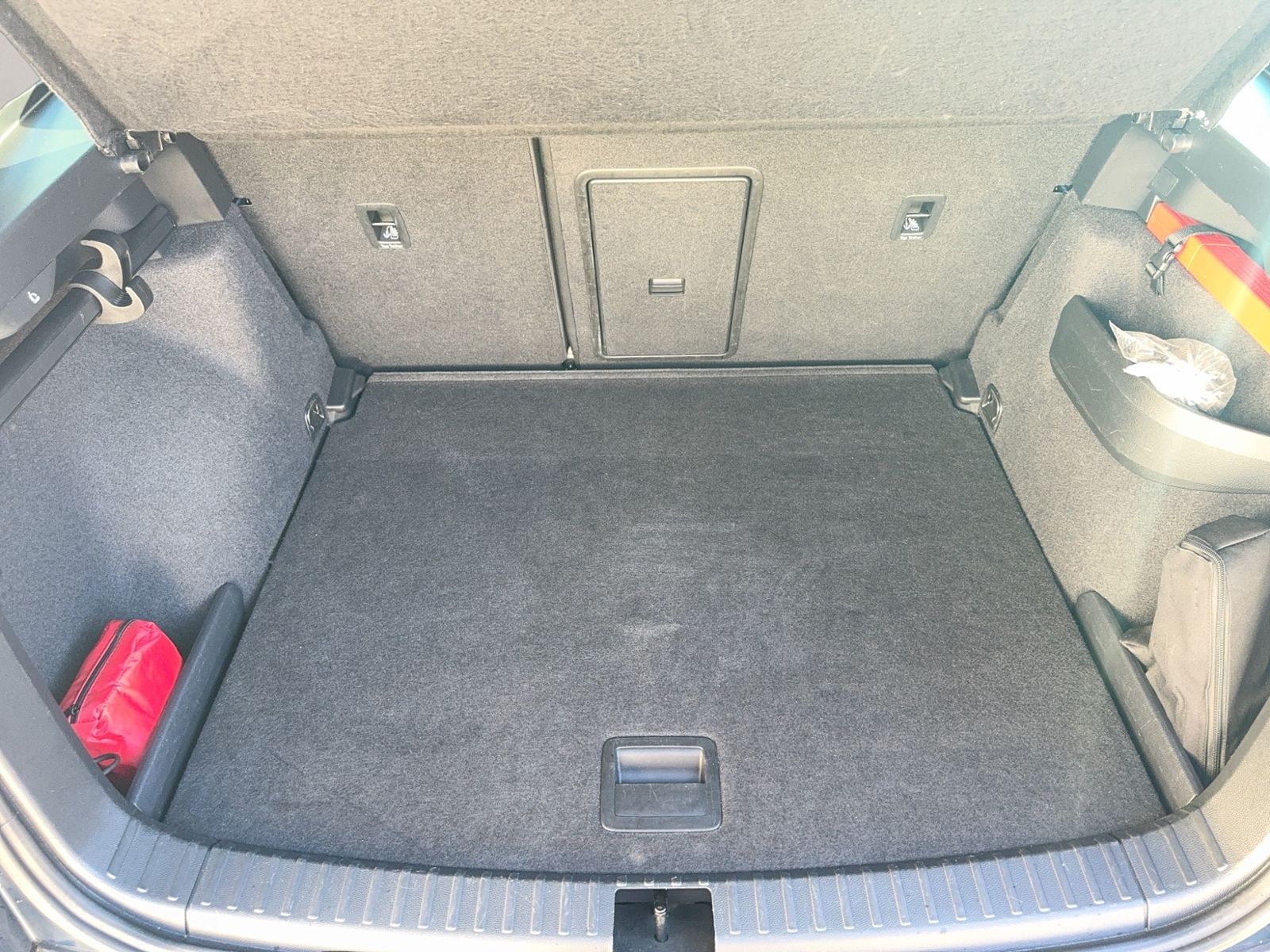 Karoq Style 4x4 2.0 TDI, Pano, LED, Business Amu