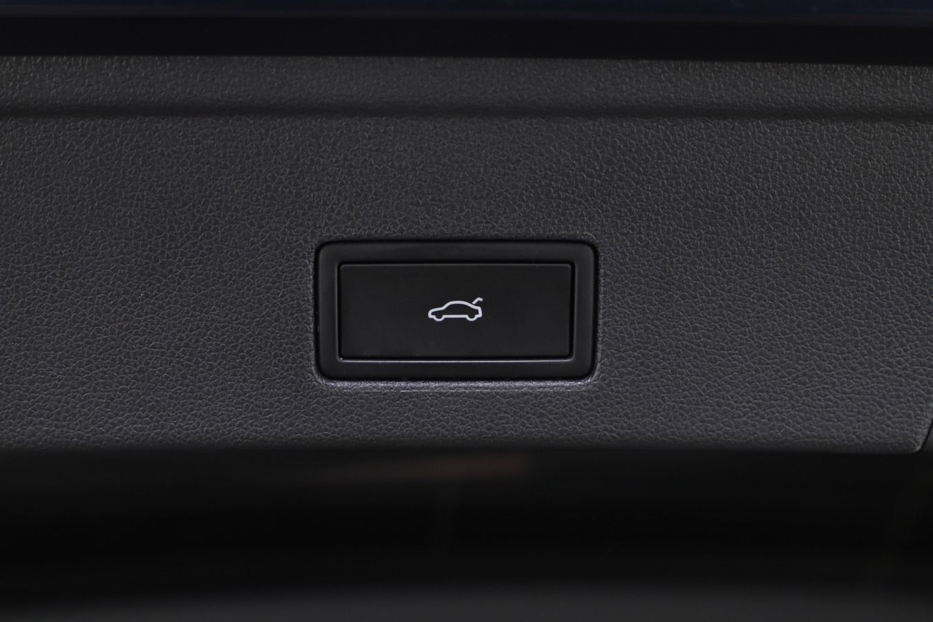 Volkswagen Touareg - Bild 15