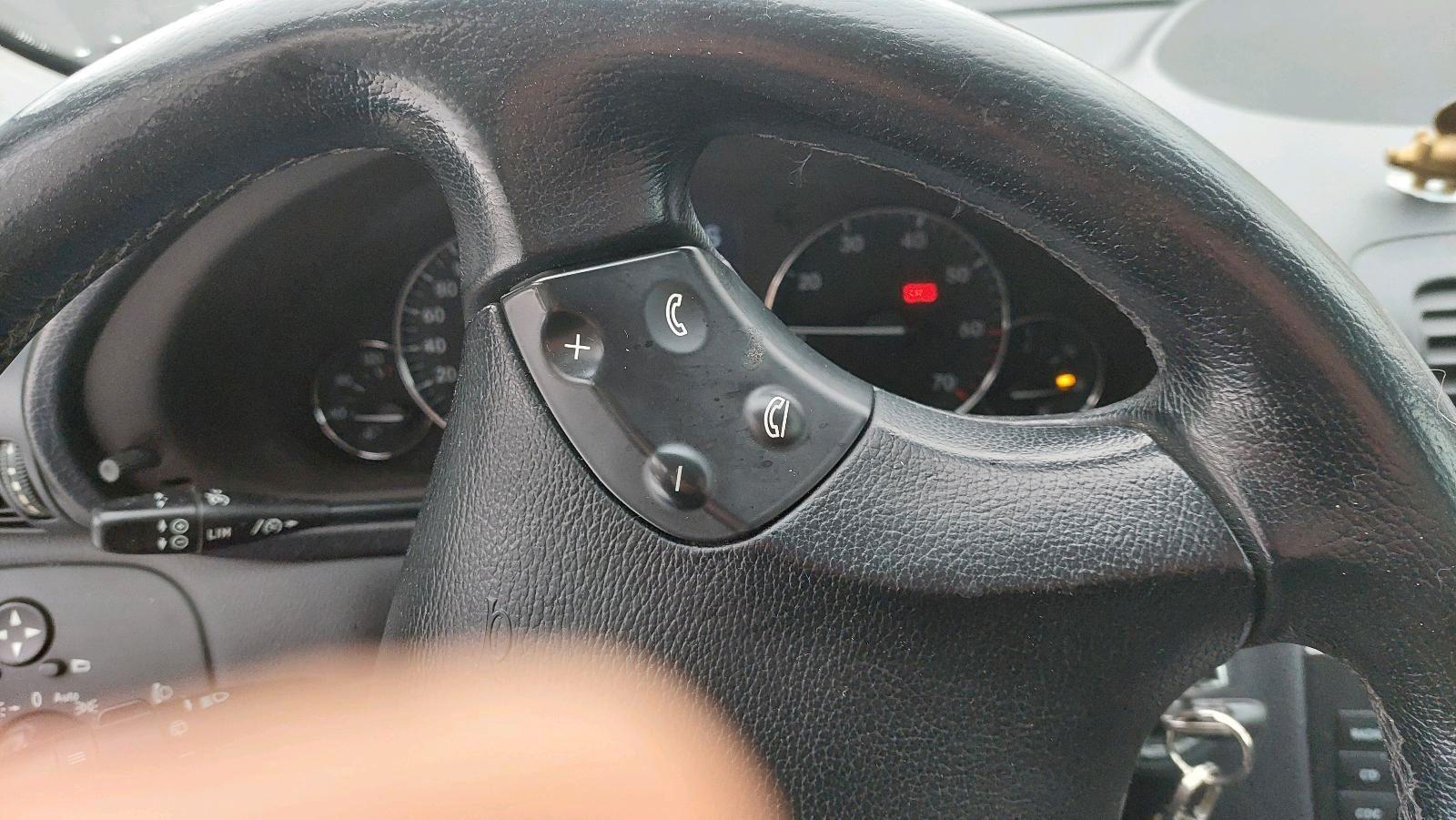 Mercedes-Benz C180 2005 — photo 14