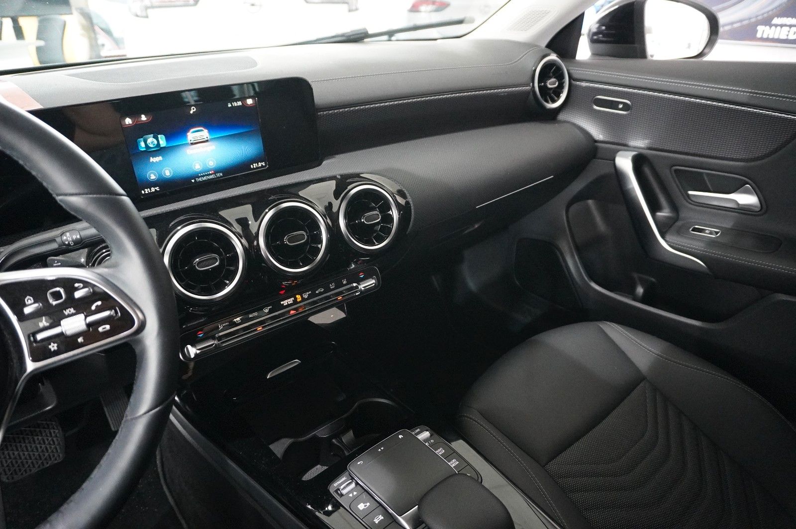 Fahrzeugabbildung Mercedes-Benz CLA SB 250e PHEV PROGESSIVE NAVI/LED/KAMERA/DAB+