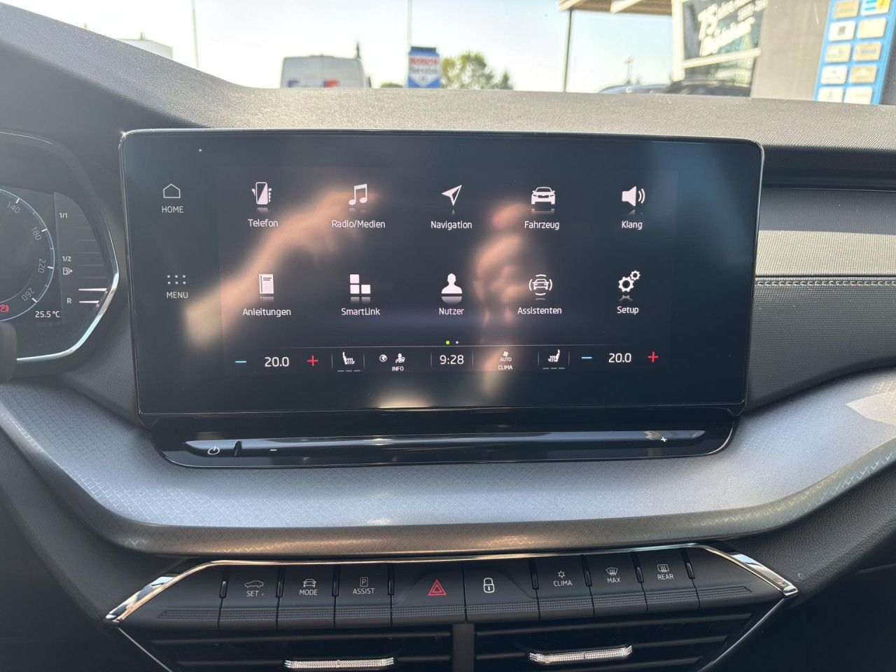 SKODA Octavia Combi 2.0 TDI Ambition AHK