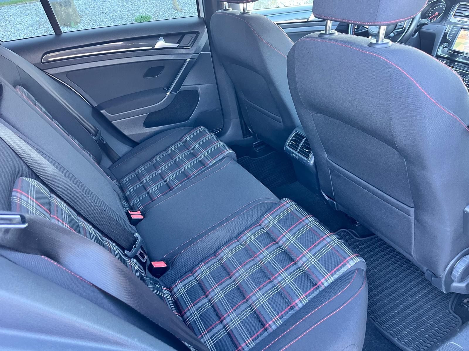 Fahrzeugabbildung Volkswagen Golf GTI Lim.°Navi°ACC°18 Zoll°Standheizung°