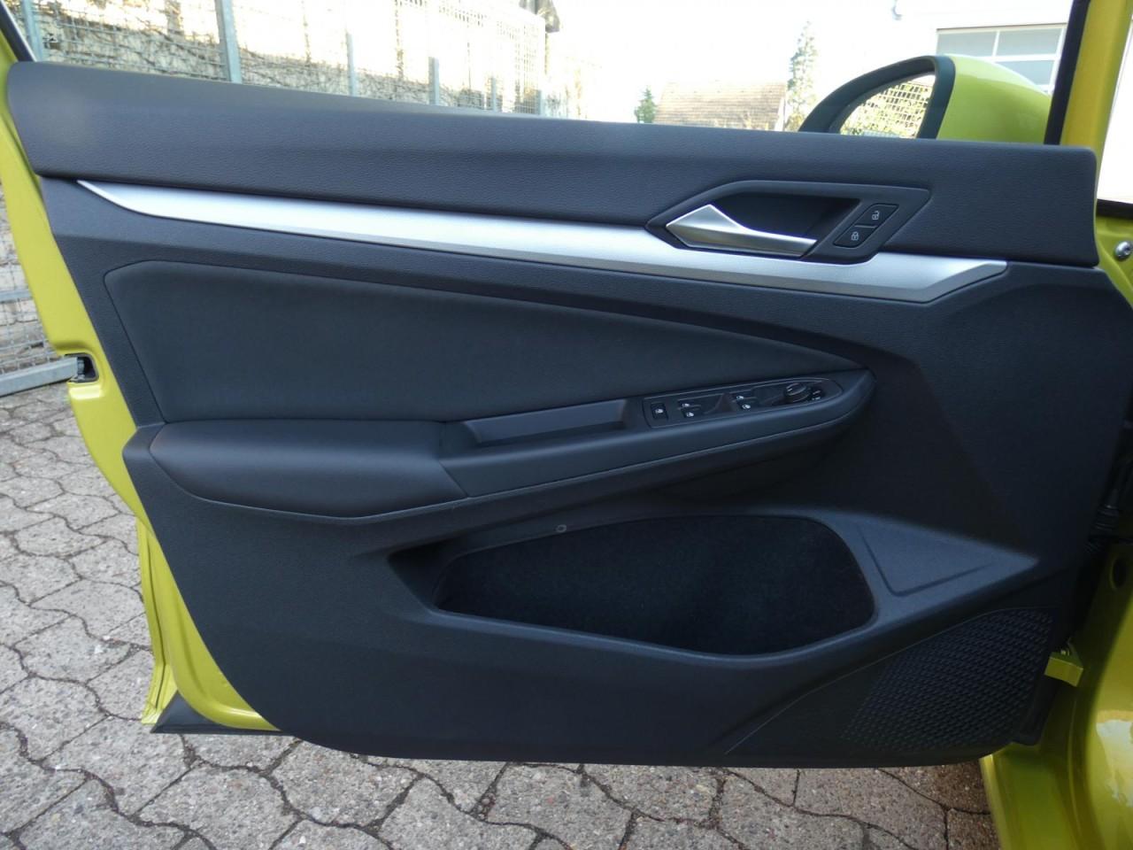Volkswagen Golf VIII Variant 2.0 TDI LED SHZ ParkAssist App, миниатюра 12