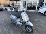 Piaggio Vespa Elettrica 70 LED/WENIG KM - Offers