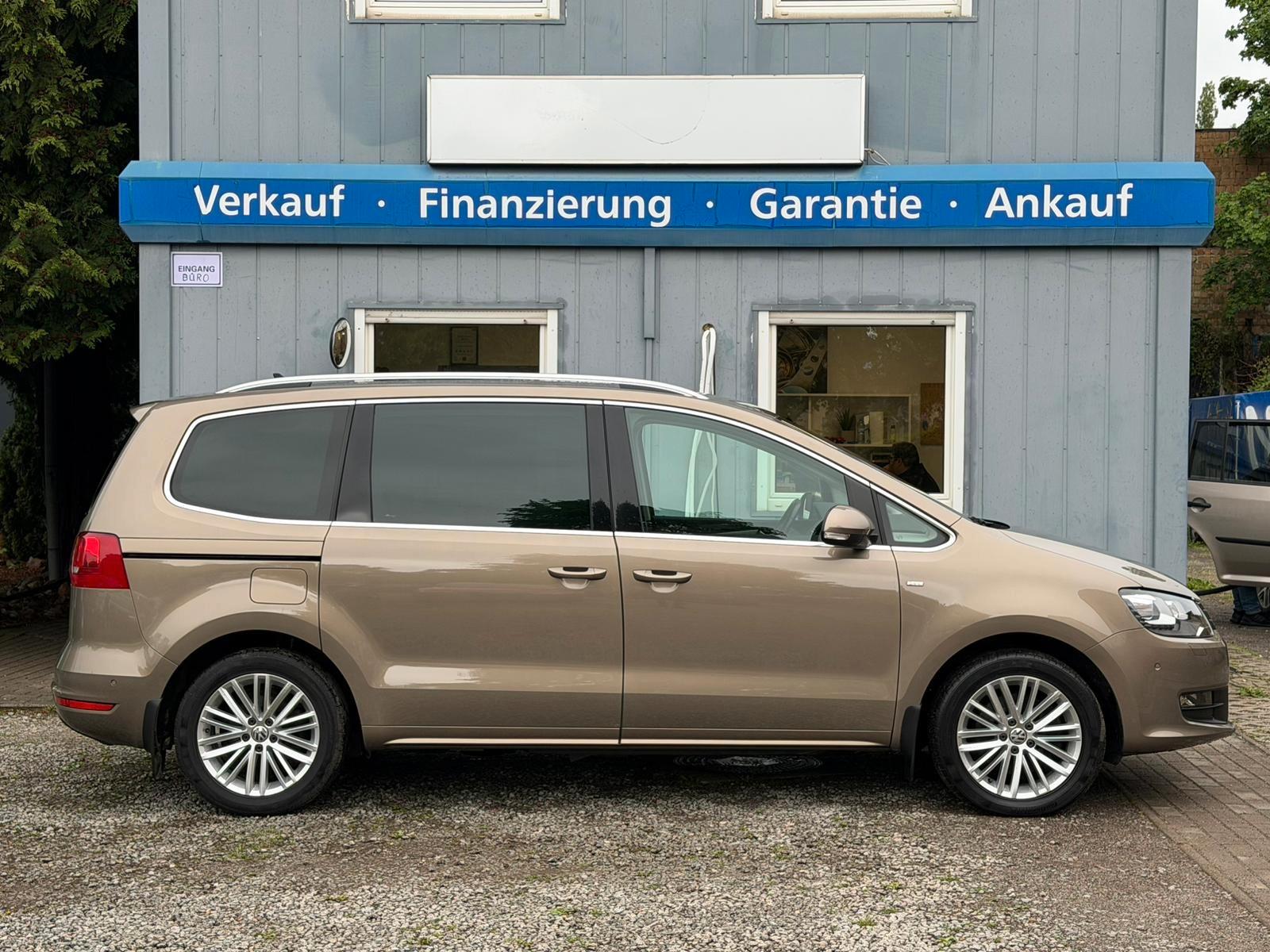 Volkswagen Sharan 2.0 TDI Cup BlueMotion Tech*Kamera*AHK