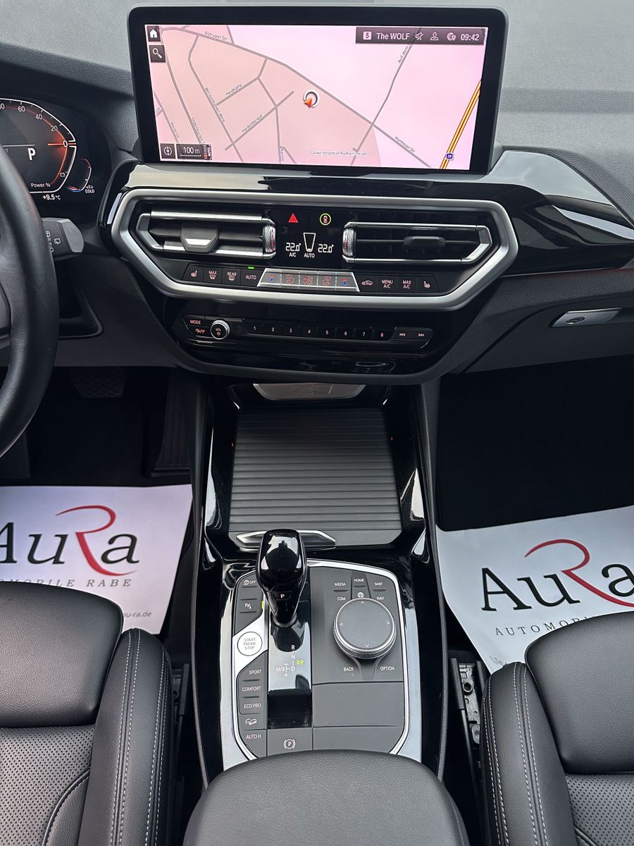Fahrzeugabbildung BMW X3 xDrive20i NAV+LASER+AHK+HEAD-UP+KAMERA+18ZOLL