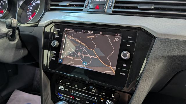 Volkswagen Passat 1.5 TSI Business ACC+LED+CARPLAY+ALU
