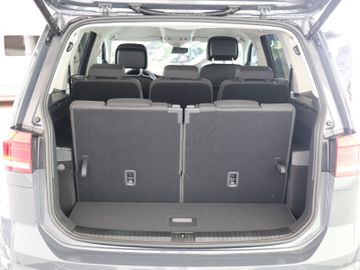 Volkswagen Touran 1.5 TSI DSG COMFORTLINE LED KAMERA 7SITZ