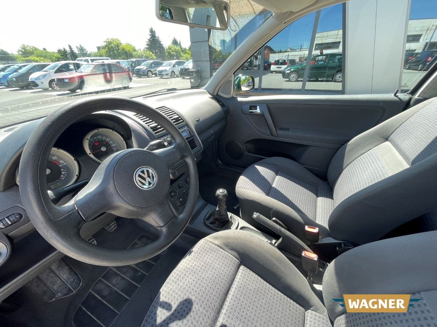 Fahrzeugabbildung Volkswagen Polo Comfortline Sitzheizung Radio Tüv Neu