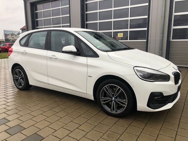 BMW 218 d Tourer SCHECKHEFT GEPFLEGT/TOP  ZUSTAND