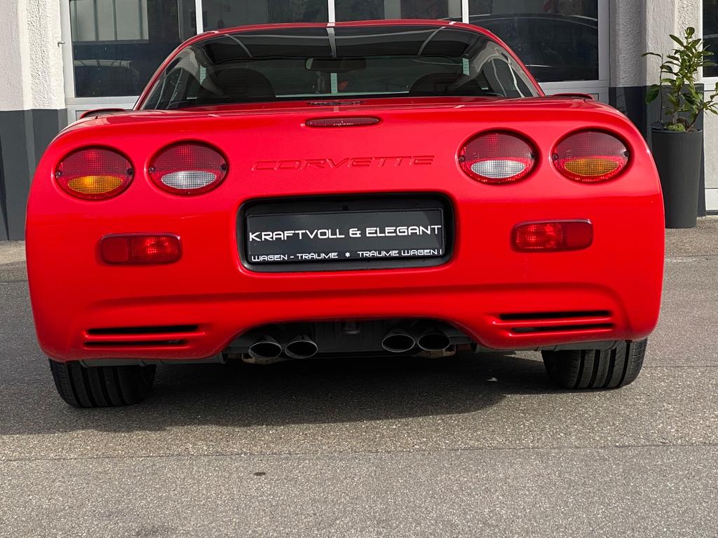 Corvette C5