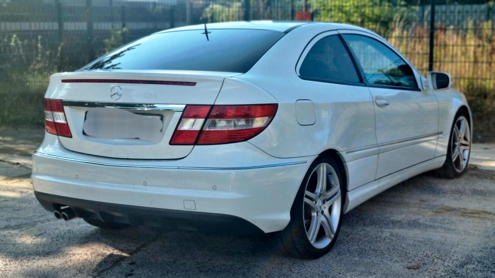 Mercedes-Benz CLC 220 CDI Navi *SHZ*Leder*S-Heft*Tüv Neu*PDC*