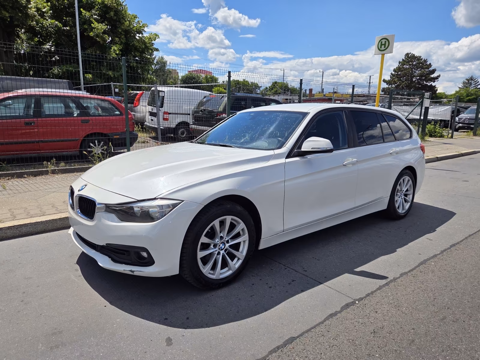 BMW 320 3 Touring 320 d Advantage AUTOMATIK NAVI