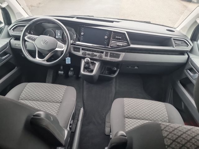 Fahrzeugabbildung Volkswagen Multivan T6.1 2.0 TDI 4MOTION TRENDLINE STHZG SH