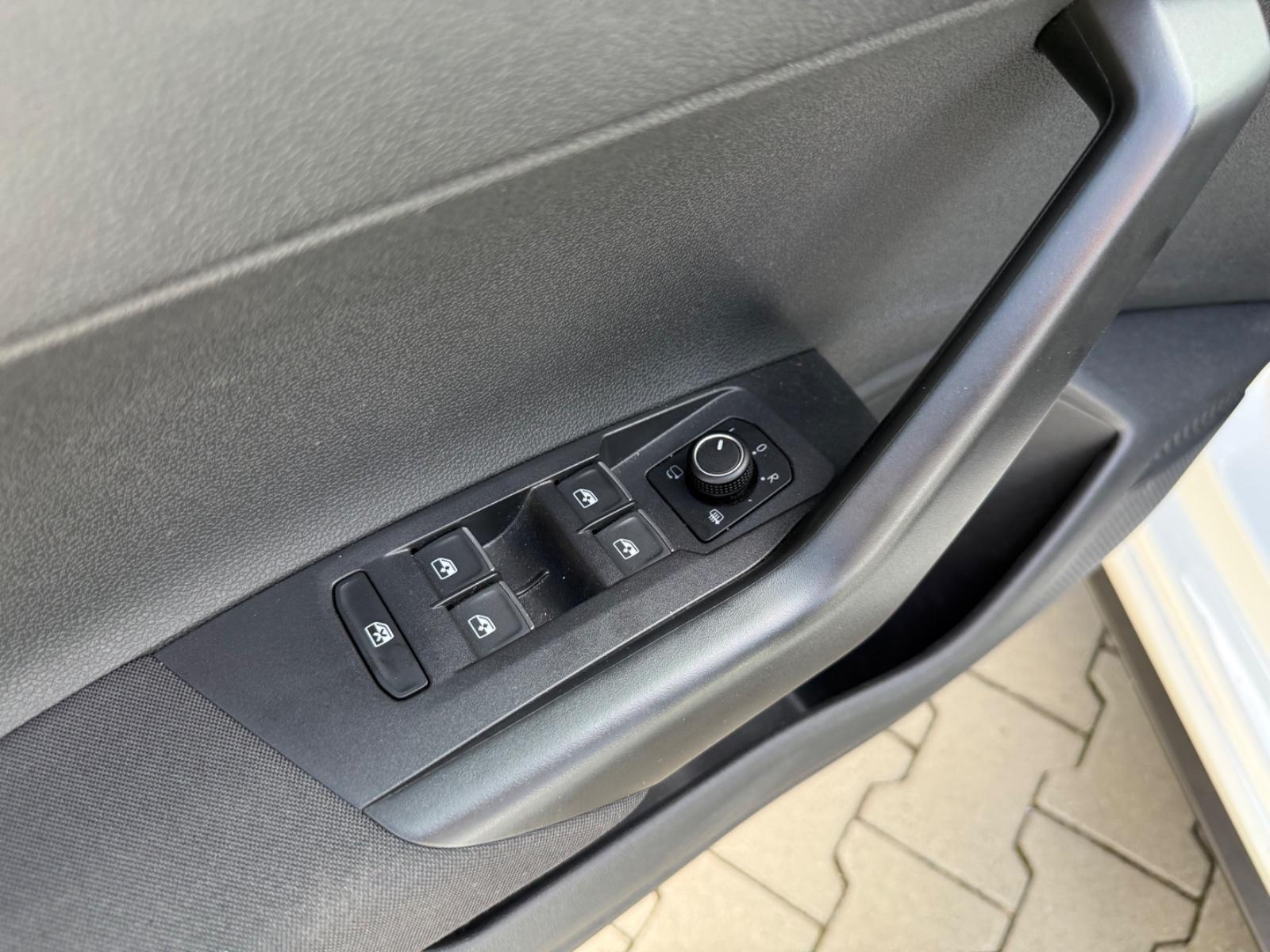 Volkswagen Polo 2.0 GTI DSG 37tkm Virtual Cockpit ACC LED, миниатюра 26