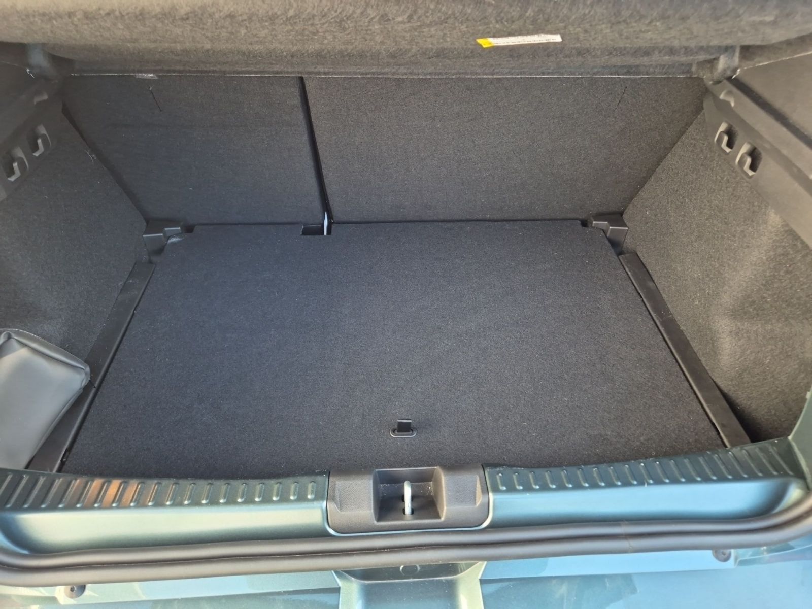 Fahrzeugabbildung Dacia Sandero III Stepway 1.0 TCE 100 LPG Extreme+