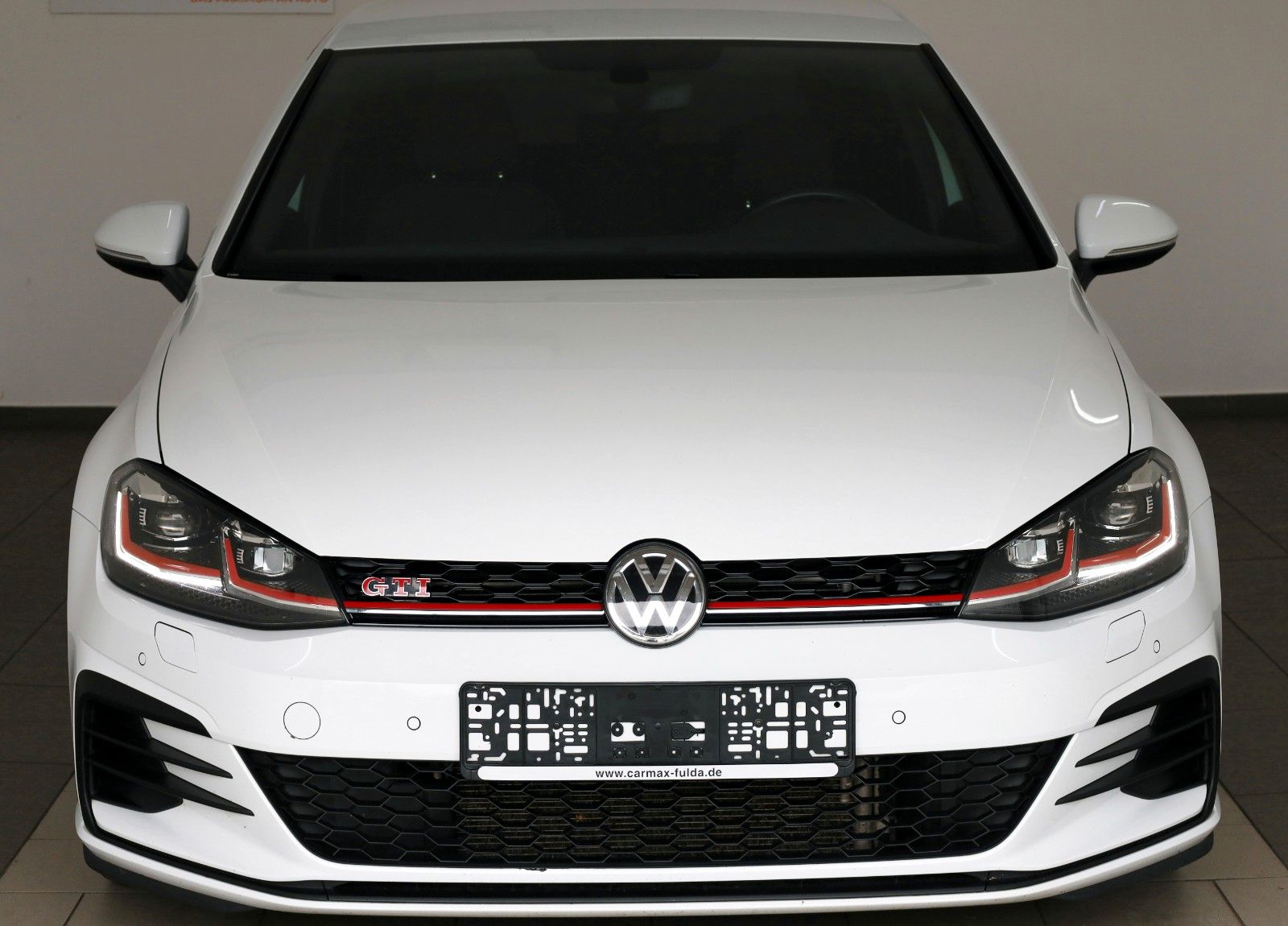 Fahrzeugabbildung Volkswagen Golf VII Lim. GTI Performance Navi,LED,SH,ACC